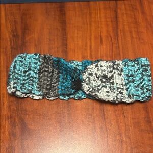Stylish Knitted Headband in Blue and Gray